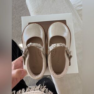 Elephantito Cream Dress Shoes for Kids